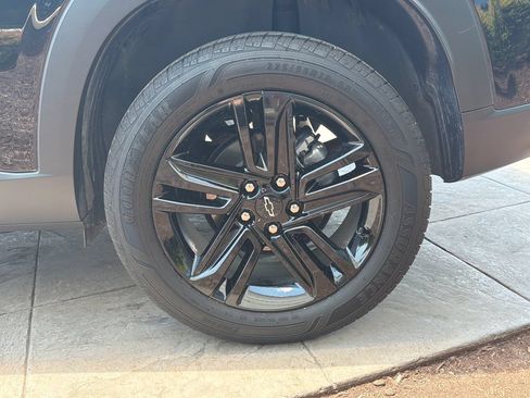 Used 2025 Chevrolet Trax ACTIV w/ Driver Confidence Package FWD image 13