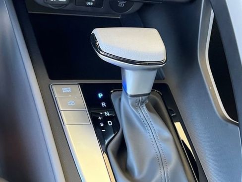 New 2026 Hyundai Elantra SE image 20
