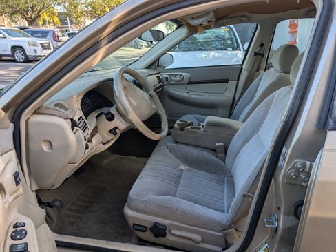 Used 2004 Chevrolet Impala w/ Preferred Equipment Group image 21