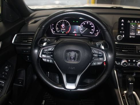 Used 2019 Honda Accord Sport image 11