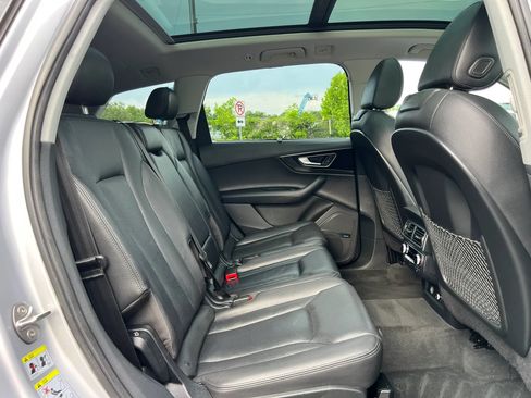 Used 2019 Audi Q7 3.0T Premium Plus AWD/4WD image 19