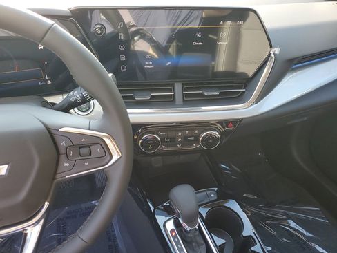 New 2026 Chevrolet Trax LT w/ Driver Confidence Package image 23