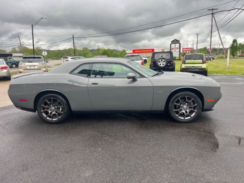 Used 2018 Dodge Challenger GT w/ Driver Convenience Group AWD/4WD image 4