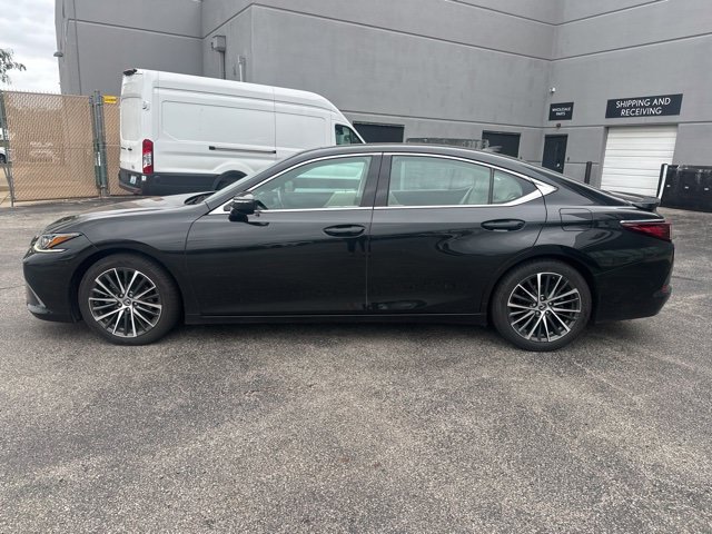 Certified 2022 Lexus ES 350 w/ Premium Package FWD image 6