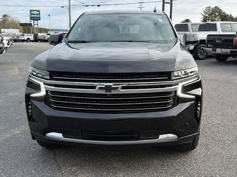Used 2022 Chevrolet Tahoe LT w/ LT Signature Plus Package image 2