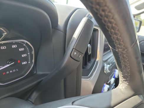 Used 2022 GMC Sierra 1500 SLT AWD/4WD image 29