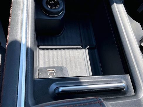 Certified 2025 Ford Expedition Max Active RWD image 32