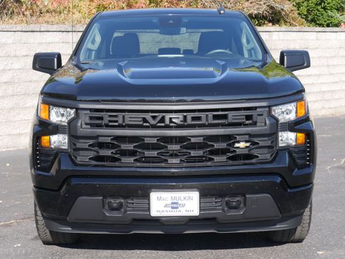 Certified 2023 Chevrolet Silverado 1500 Custom image 2