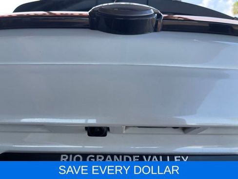 Used 2024 Nissan Kicks SR w/ SR Premium Package FWD image 6