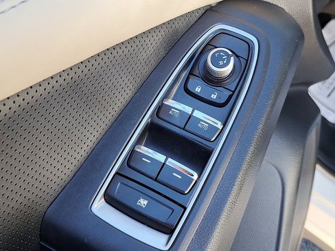 Certified 2021 Subaru Ascent Limited w/ Popular Package #4 image 23