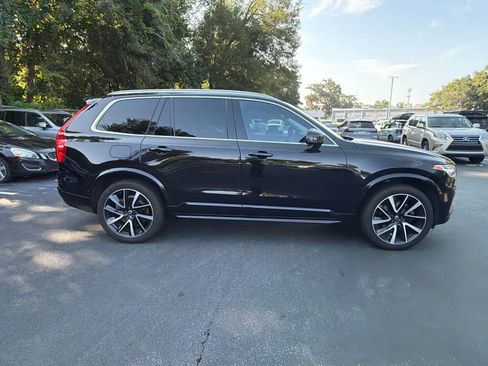 Used 2022 Volvo XC90 T6 Momentum w/ Climate Package AWD/4WD image 18