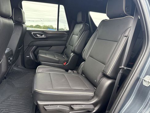 Used 2021 Chevrolet Tahoe Premier AWD/4WD image 16