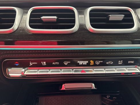 Used 2020 Mercedes-Benz GLE 580 4MATIC image 29