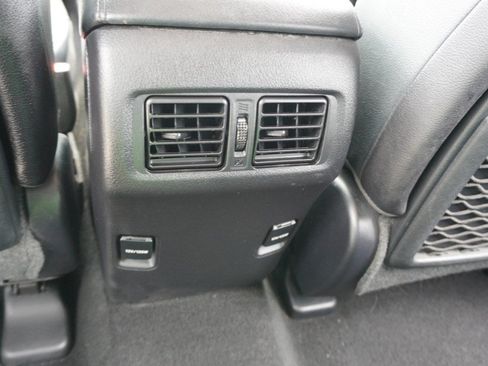 Used 2015 Toyota 4Runner Limited AWD/4WD image 30
