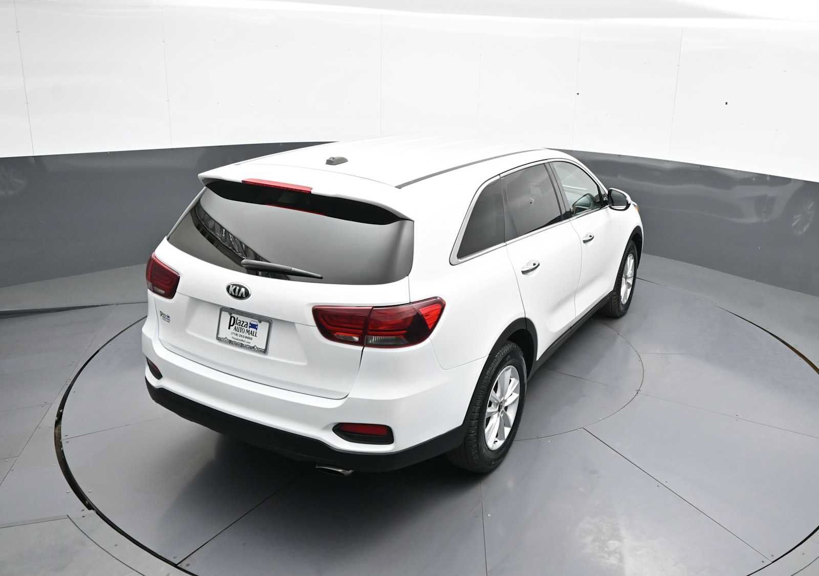 Used 2020 Kia Sorento FWD V6 image 37