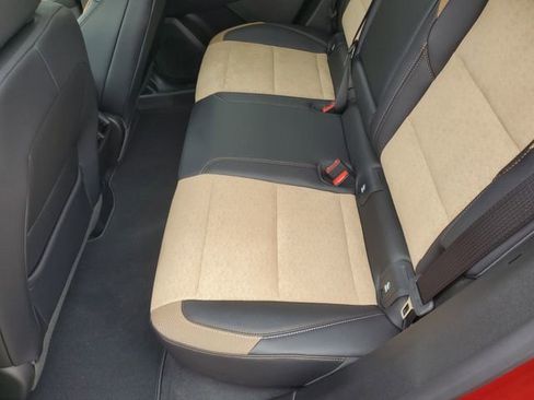 New 2026 Chevrolet Equinox ACTIV w/ Convenience Package III image 9