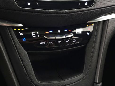 Certified 2024 Cadillac XT5 Sportv AWD/4WD image 29