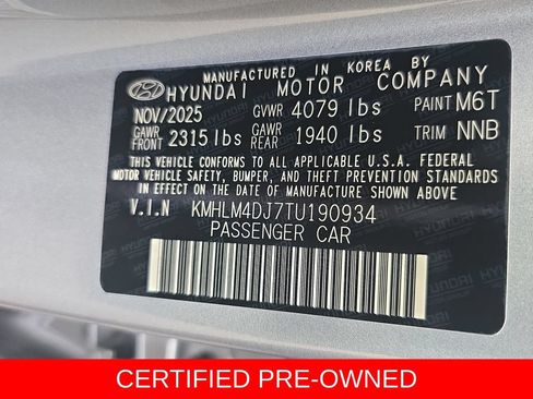 Certified 2026 Hyundai Elantra Hybrid FWD image 31