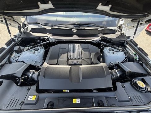 Used 2018 Land Rover Range Rover Sport HSE AWD/4WD image 30