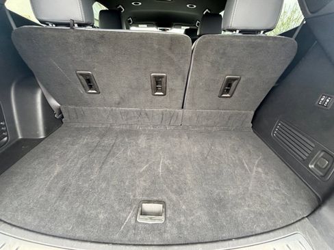 Used 2024 Buick Enclave Premium image 5