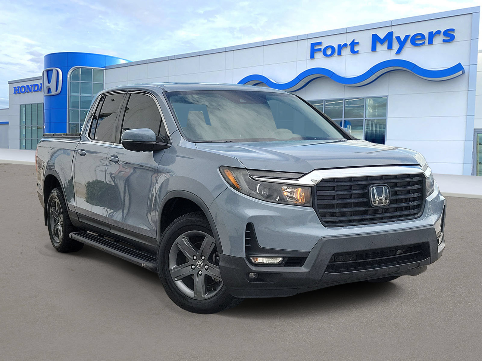 Used 2023 Honda Ridgeline RTL image 1