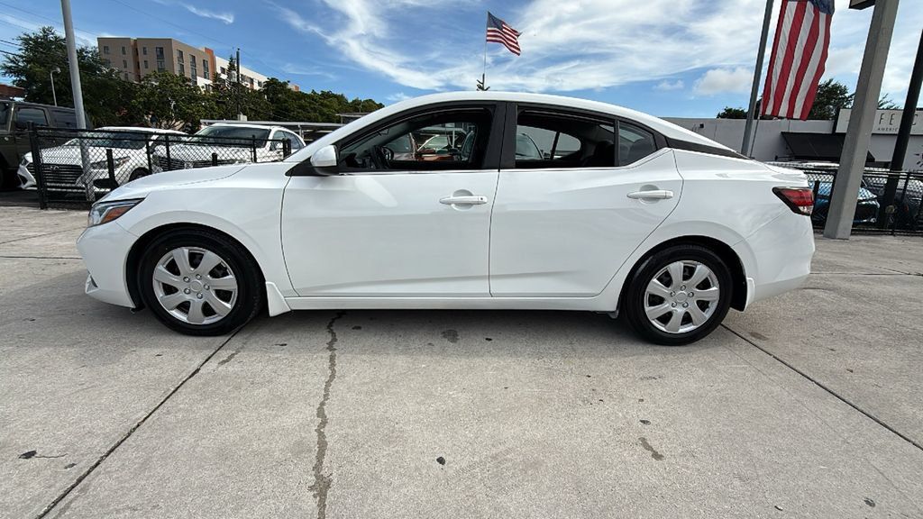 Used 2021 Nissan Sentra S FWD image 11