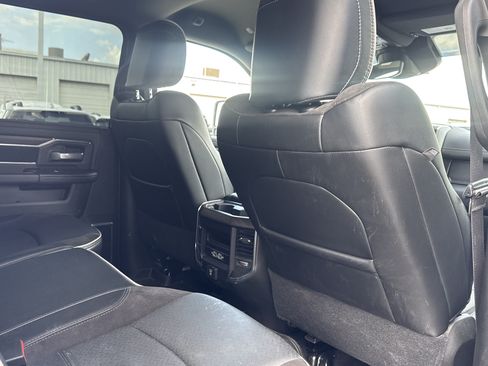 Used 2025 RAM 2500 Laramie AWD/4WD image 10