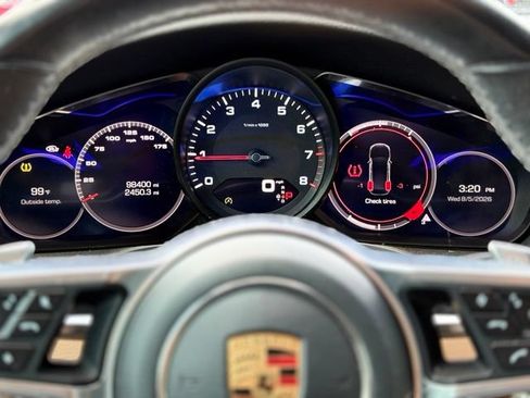 Used 2020 Porsche Cayenne AWD/4WD image 11