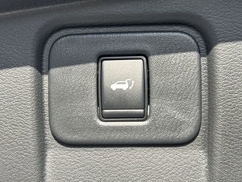Used 2024 Nissan Murano Platinum w/ Cargo Package FWD image 13