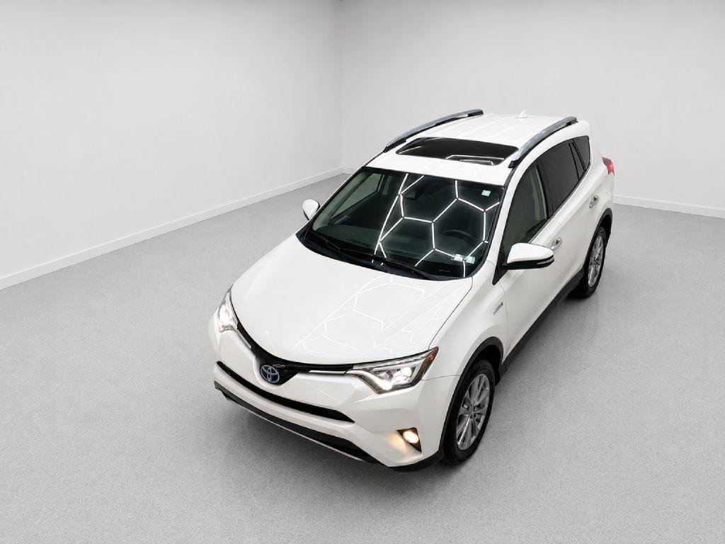 Used 2017 Toyota RAV4 Limited AWD/4WD image 34