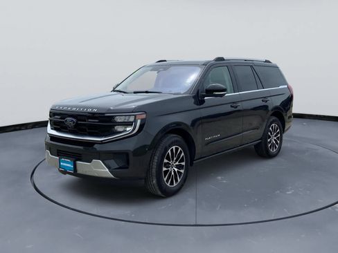 Used 2025 Ford Expedition Platinum AWD/4WD image 4