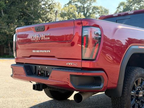Used 2026 GMC Sierra 2500 AT4 w/ AT4 Premium Plus Package AWD/4WD image 67