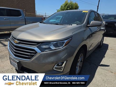 Used 2018 Chevrolet Equinox LT FWD image 1