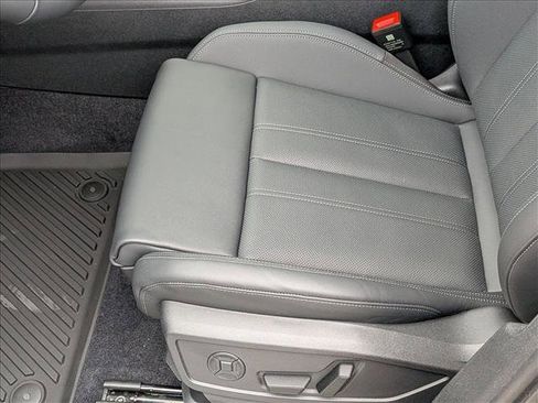 New 2025 Audi Q5 Premium Plus image 4