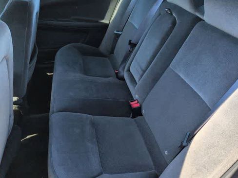 Used 2011 Chevrolet Impala LT FWD image 19