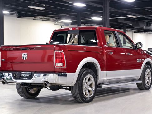 Used 2014 RAM 1500 Laramie w/ Convenience Group RWD image 16