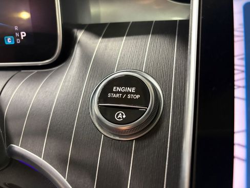 Used 2024 Mercedes-Benz C 43 AMG 4MATIC Sedan w/ Pinnacle Trim Package image 17