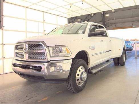 Used 2017 RAM 3500 Laramie image 4