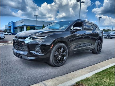 Certified 2020 Chevrolet Blazer RS image 1