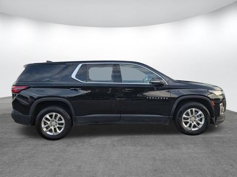 Used 2023 Chevrolet Traverse LS w/ Safety Package FWD image 2