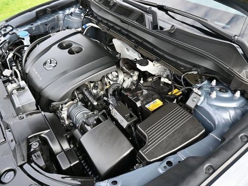 Used 2023 MAZDA CX-5 Carbon Edition image 16