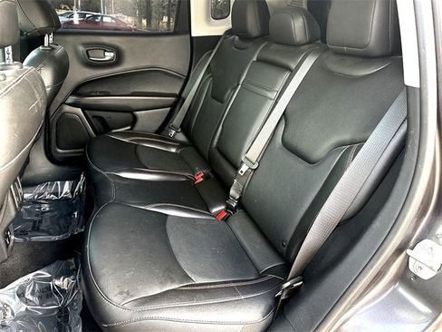 Used 2019 Jeep Compass Limited image 18