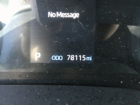 Used 2021 Toyota Sienna XSE image 23