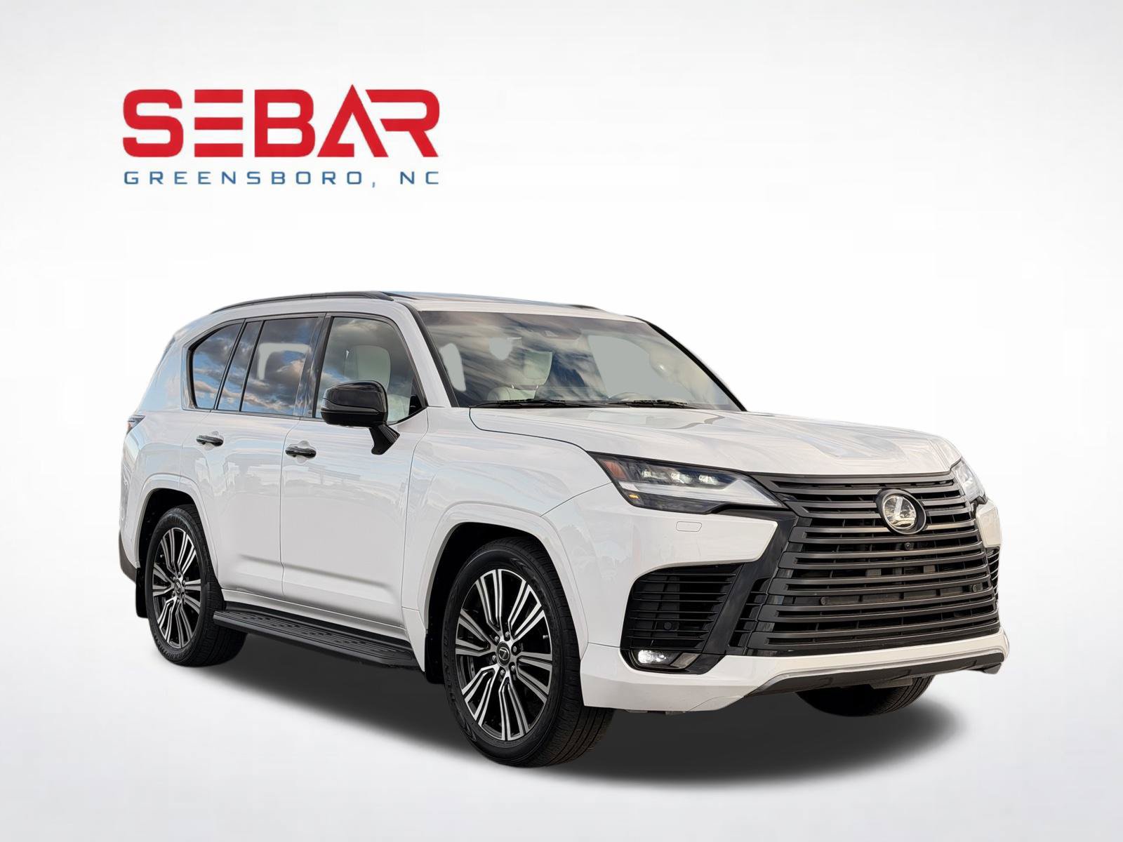 Used 2024 Lexus LX 600 4WD w/ Appearance Package image 5