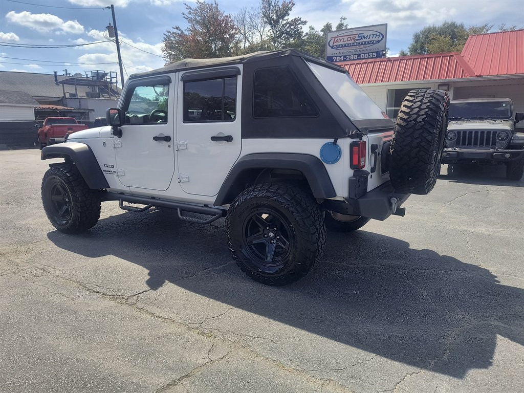 Used 2017 Jeep Wrangler Unlimited Sport w/ Quick Order Package 24S AWD/4WD image 3
