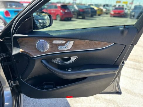 Used 2018 Mercedes-Benz E 300 E 300 Sedan 4D image 22