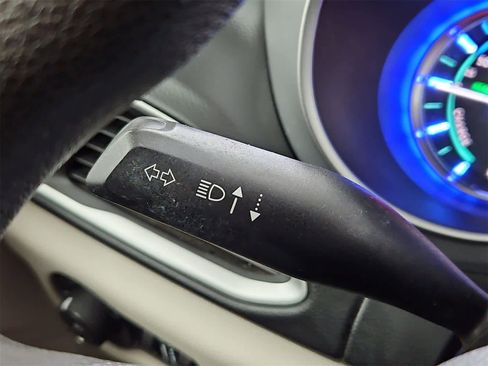 Used 2018 Chrysler Pacifica Touring Plus image 26