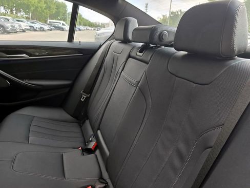 Used 2022 BMW 530i w/ M Sport Package RWD image 28