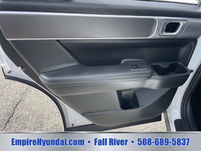 Used 2026 Hyundai Santa Fe SEL AWD/4WD image 15
