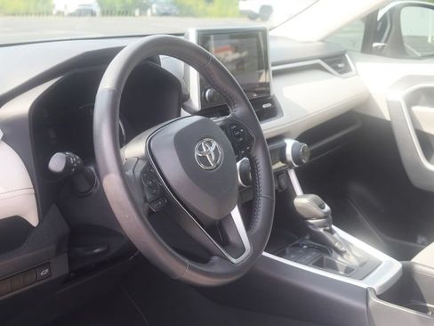 Used 2024 Toyota RAV4 XLE Premium FWD image 16